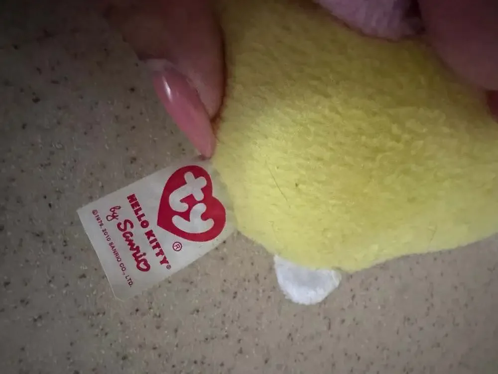 Ty Beanie Babies Hello Kitty Easter Bunny Plush 2010